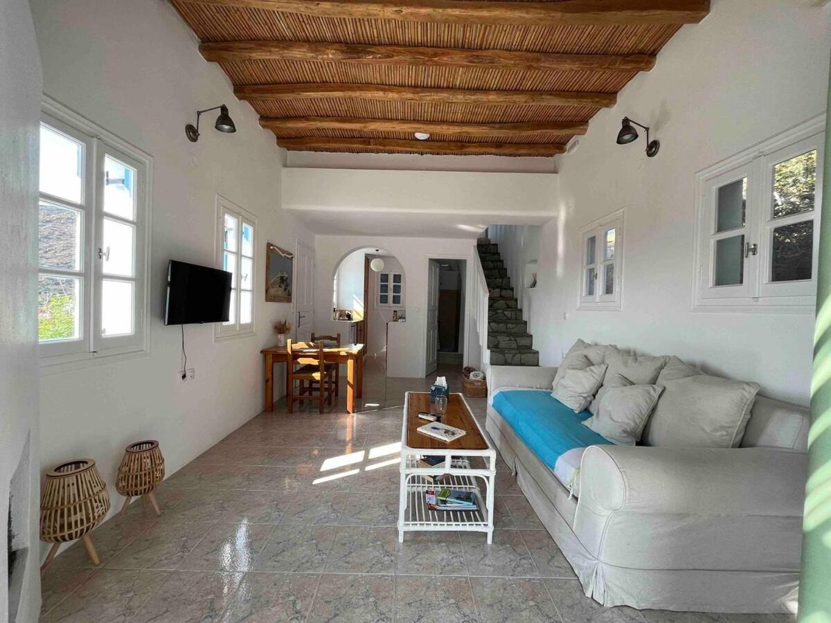 Escape To Your Own Oasis, SeaScape House Mylopotas Exterior photo